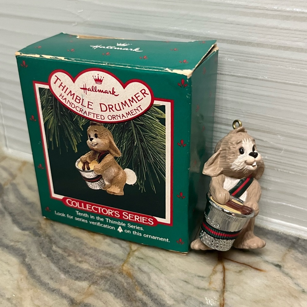 Vintage Hallmark THIMBLE DRUMMER #10 Bunny Rabbit Christmas Ornament 1987 w/Box